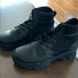NWOT Black 5.11 tactical boots